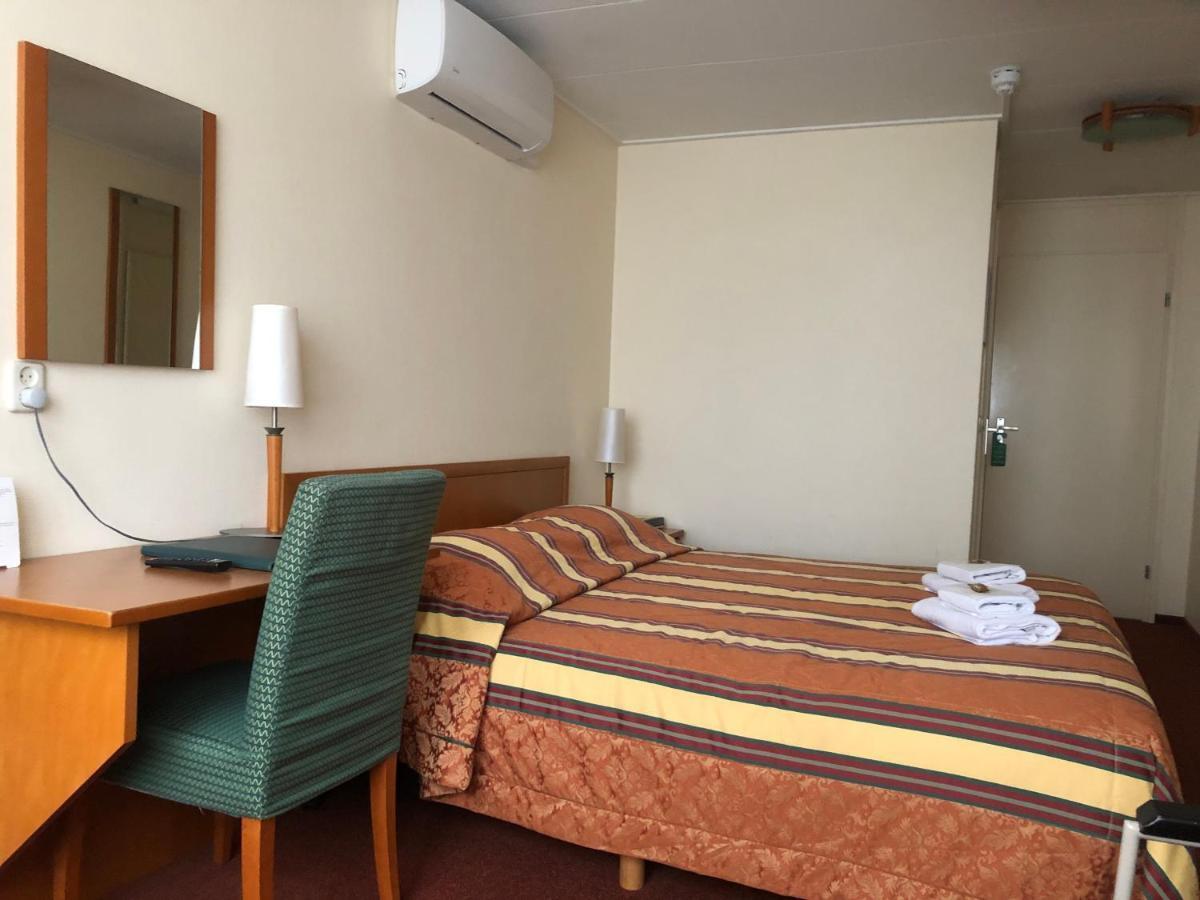 Hotel Kuik Ruinen Eksteriør bilde
